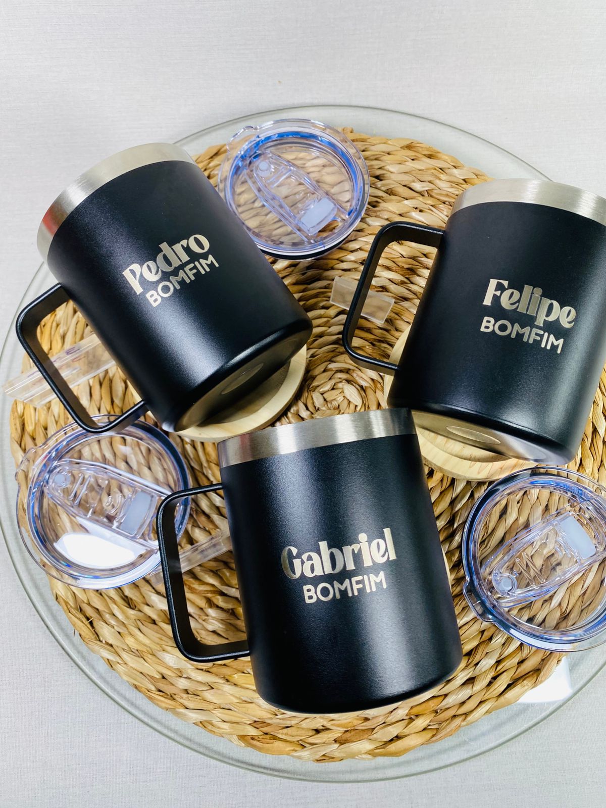Caneca Térmica Personalizada: o presente que vai além do óbvio

